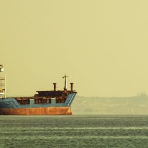 Tankerexplosion vor saudischer Küste – Ölpreise ziehen an